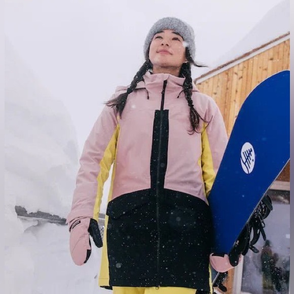 Women's Burton Prowess 2.0 2L Jacket$299.95